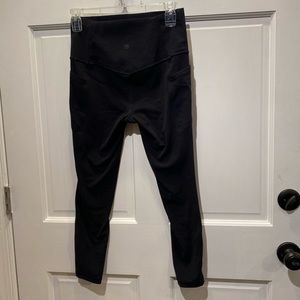 Athleta salutation high waisted leggings with pockets